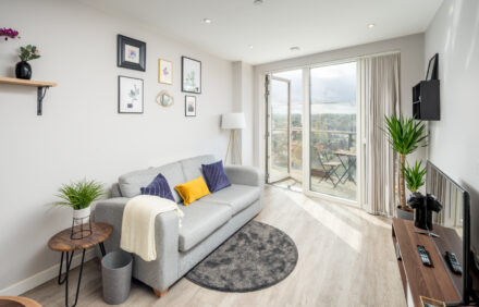 Stunning Apartment, Close to East Croydon Station!